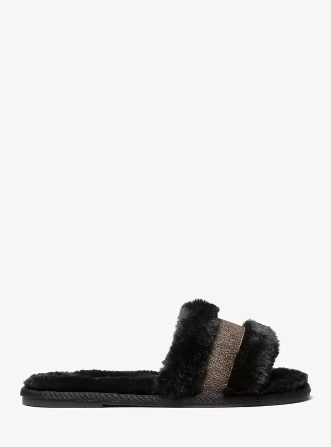 Alexis sandaler med fuskpäls och metallisk signaturlogotyp