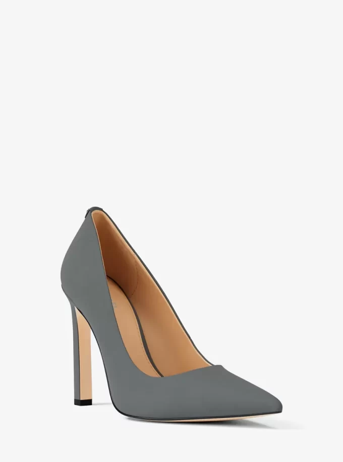 Amara mocka pumps