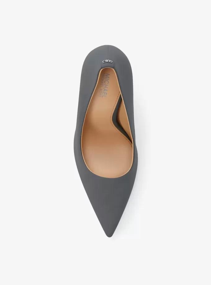 Amara mocka pumps