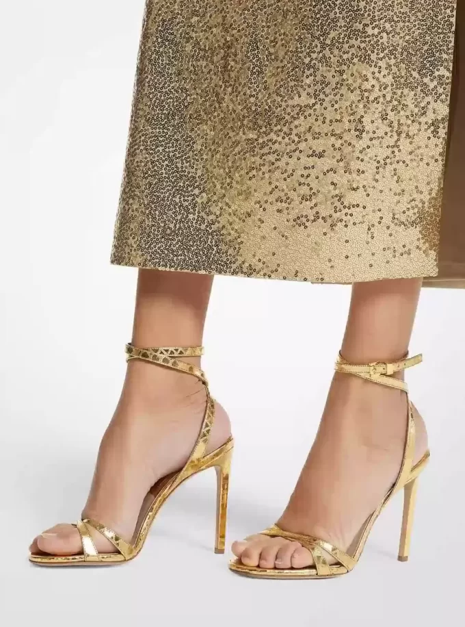 Chrissy Metallic Python Präglade Lädersandaler