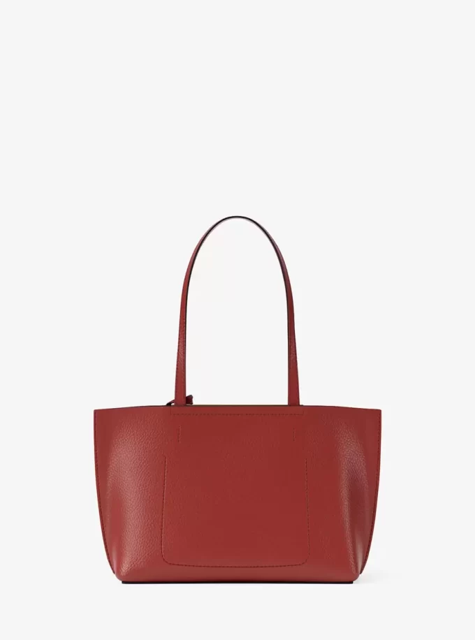 Evelyn Liten Toteväska