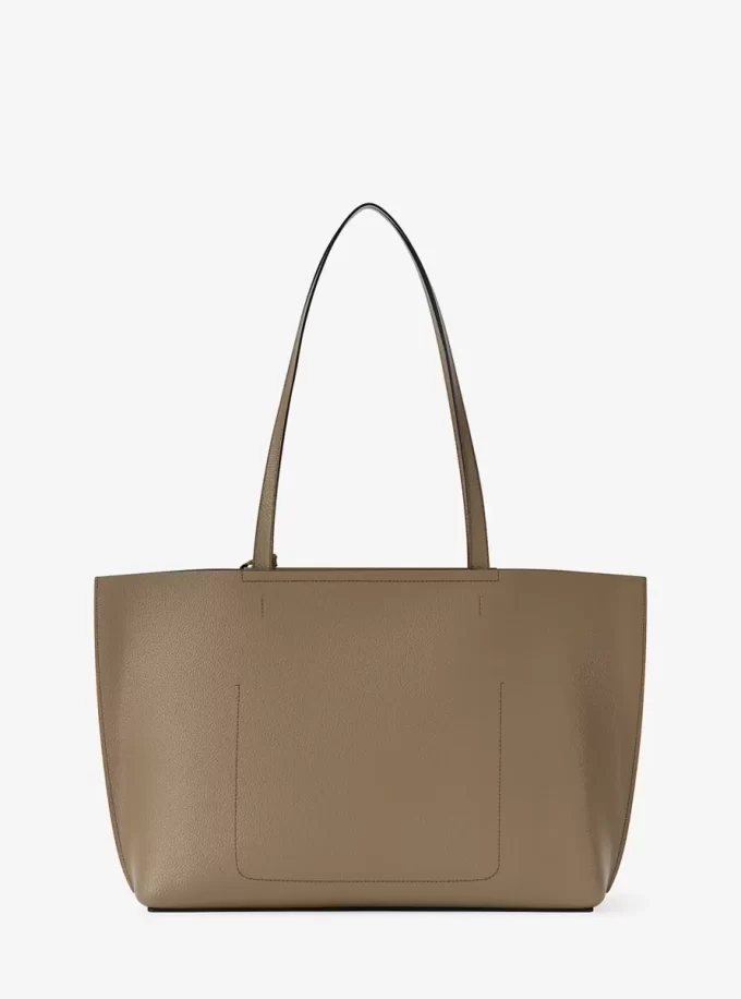 Evelyn Stor Toteväska Evelyn Stor Toteväska