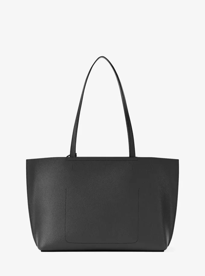 Evelyn Stor Toteväska Evelyn Stor Toteväska