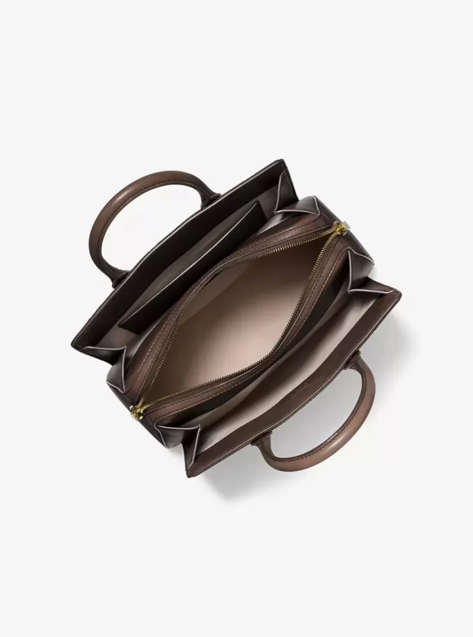 Laila Medium Logotyppräglad Brun Läderväska