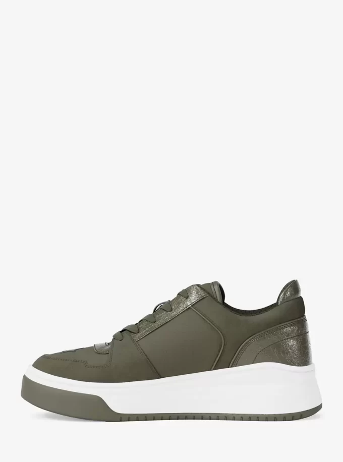 Lexi utsmyckad sneaker i blandteknik