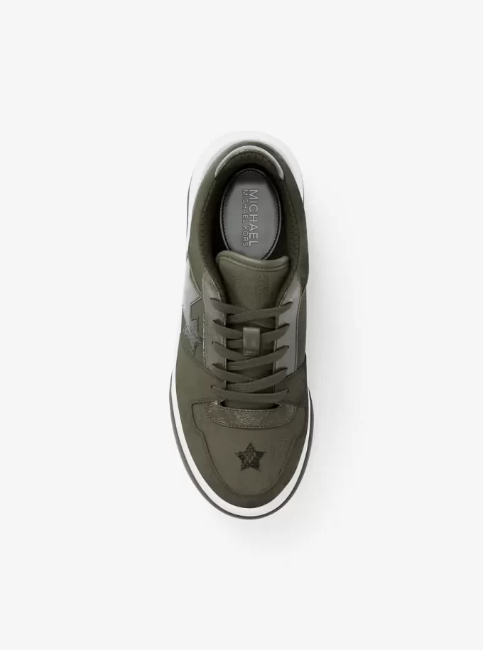 Lexi utsmyckad sneaker i blandteknik