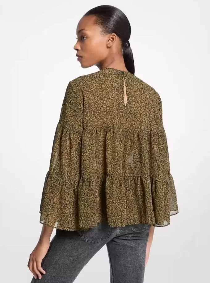 Paisleymönstrad Georgette-blus med flera lager