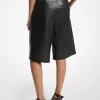 Plisserade Bermudashorts i Läder Plisserade Bermudashorts i Läder