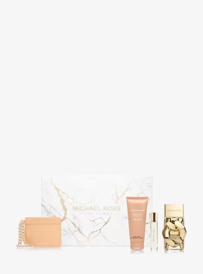 Pour Femme presentset med 4 delar