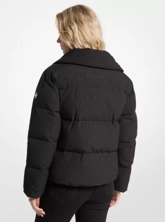 Quiltad täckjacka med signaturlogotyp