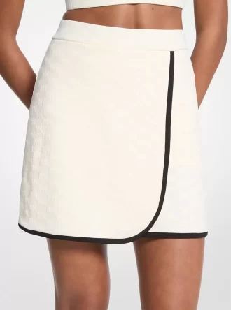 Stickad Tech Skort med Logotyp och Jacquard