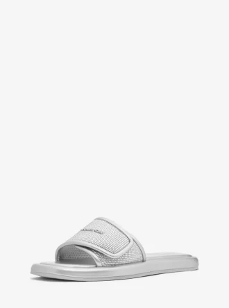 Suki utsmyckade metalliska sandaler