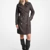 Trenchcoat med bälte i bomullsblandning med signaturlogotyp Trenchcoat med bälte i bomullsblandning med signaturlogotyp