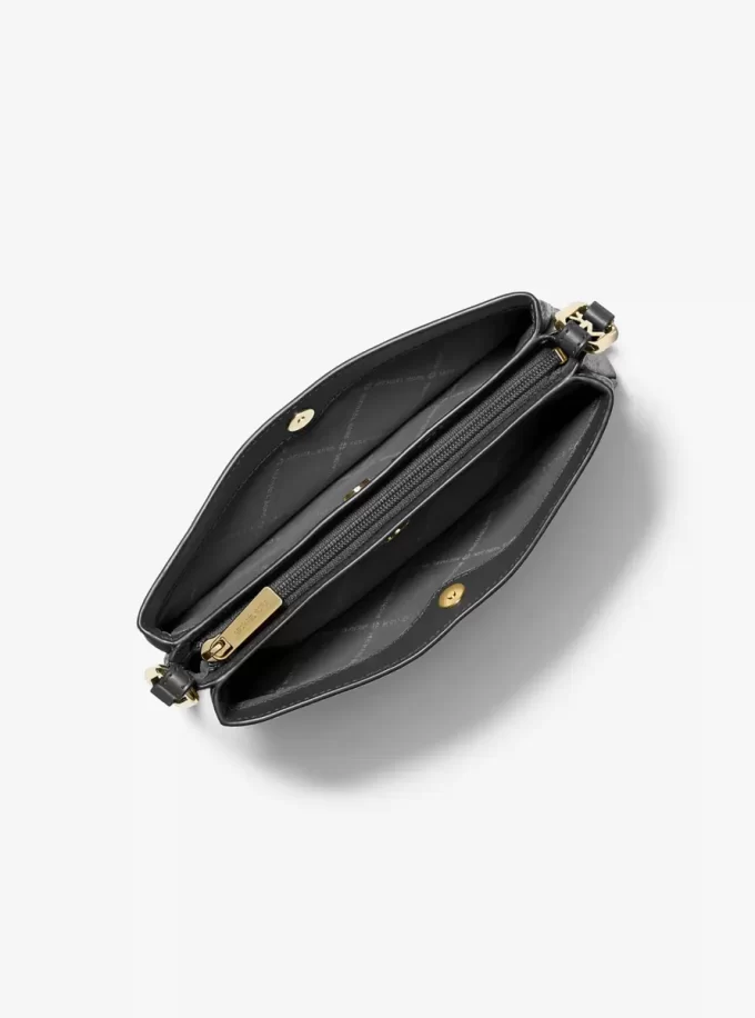 Trisha Medium Axelremsväska i Läder med Pebble-motiv