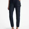 Tvättade stretchjeans i denim med cargomönster Tvättade stretchjeans i denim med cargomönster