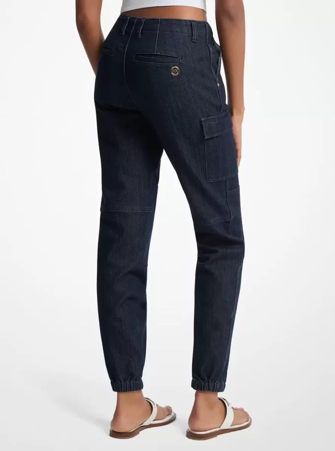 Tvättade stretchjeans i denim med cargomönster Tvättade stretchjeans i denim med cargomönster