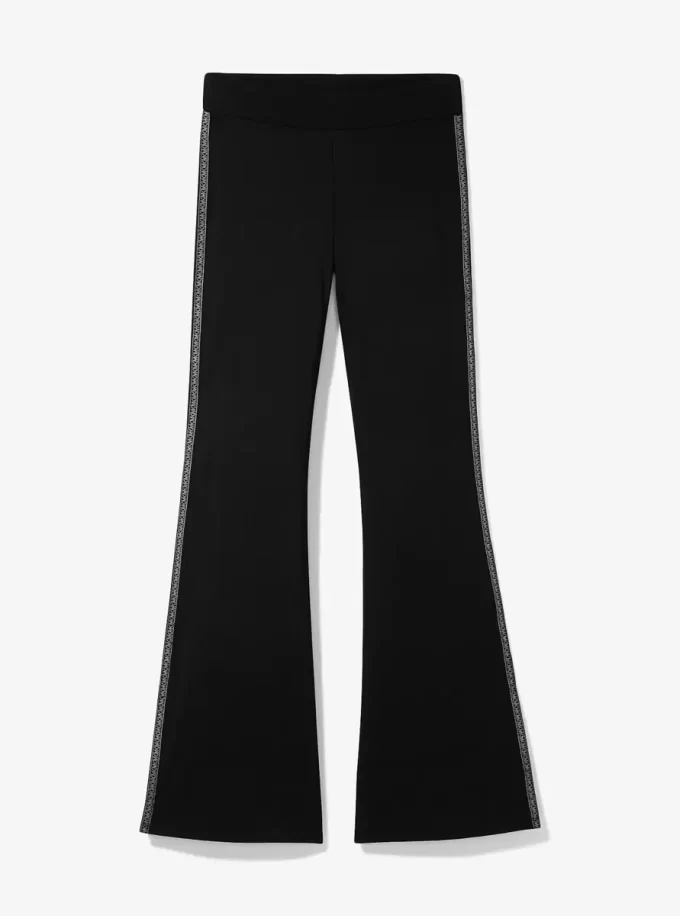 Utsvängda leggings med logotyptejp och stretchig nylon Utsvängda leggings med logotyptejp och stretchig nylon